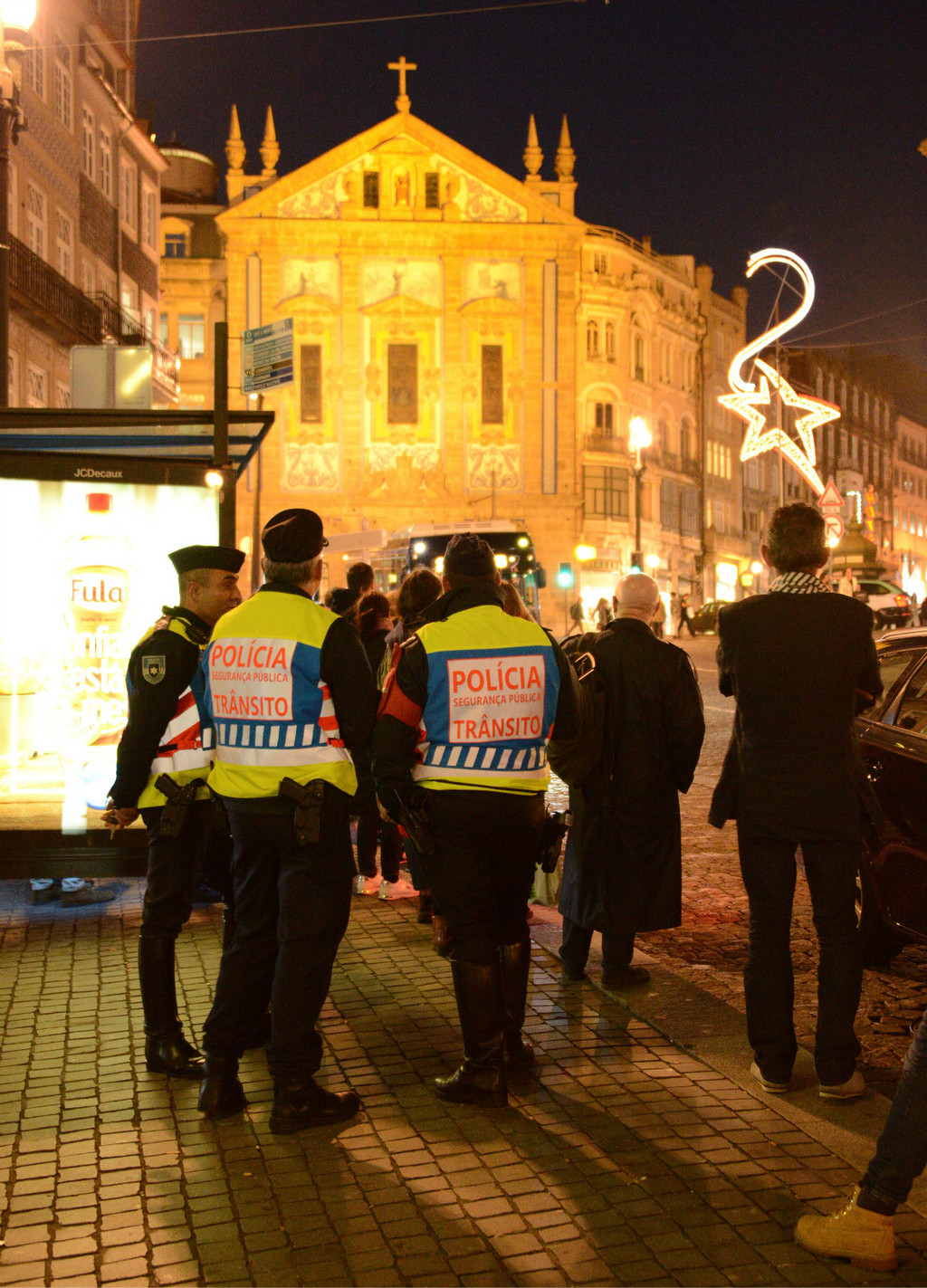 包含欧篮联倒计时，塞维利亚集结日调整名单，细节引发关注，赛场秩序良好，训练强度明显提升的词条