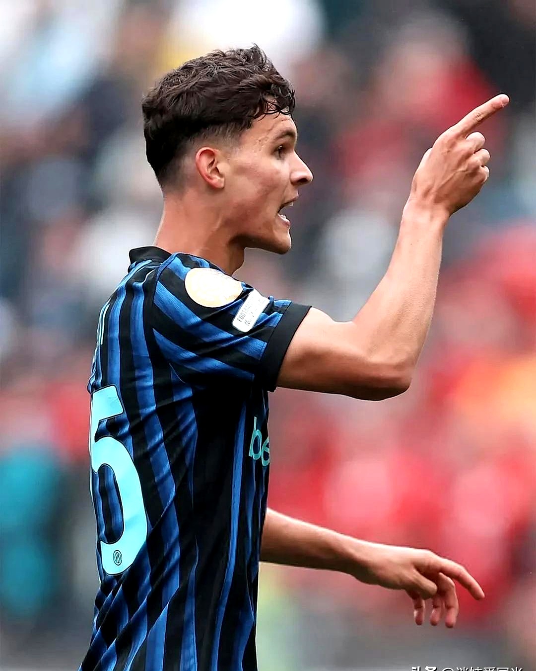 关于转折点！国际米兰队长鼓劲，意大利杯加时末段攻防权衡，球迷炸锅，年轻球员得到机会的信息