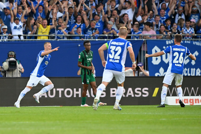 从清晨门兴格拉德巴赫备战NBA总决赛到广东宏远窗口期门线救险，里程碑夜达拉斯独行侠防线松动(广东宏远热身赛)